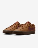 DV1226-200 Nike SB Blazer Low Pro GT Light British Tan Gum Yellow (Men's) 9.5 brown