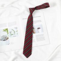 Classic Narrow Striped Tie Slim Design Suitable for Formal and Casual Occasions Durable Fabric Lightweight and Easy to Wear with Adjustable Length One Size