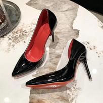 Didelio dydžio raudonu padu stiletto aukštakulniai, smailianosiai, moterims ir transvestitams (Dydis 34-44) 44 red