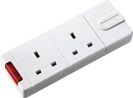 „Masterplug“ balta dviguba rozetė su maitinimo indikatoriumi – be kištuko ir laido