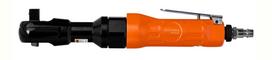 Gręžtuvai, suktuvai, perforatoriai // Smūginiai suktuvai / veržliasukiai // \nGrzechotka pneumatyczno-udarowa 1/2" KD5783\n