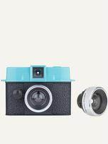 Fotoaparatas Diana Baby 110 su 12 mm objektyvu LOMOGRAPHY