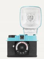 Analoginė Diana Mini kamera su Lomography blykste