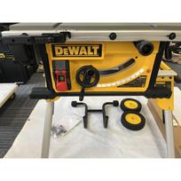 EKSPOZICINĖS DWE7492 DeWALT išilginio pjovimo staklės + DE7400 staklių stovas