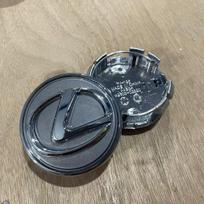 Lexus 62mm ratlankių gaubteliai: Apsaugoti nuo dulkių dekoratyviniai centriniai dangteliai ir lipdukai gray