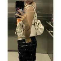 Vintage portable bowling bag, high-end fashion commuter tote bag, niche handbag
