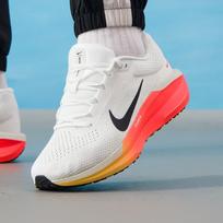 Nike Men's Seasonal Lifestyle Running Shoes FJ9509-111 US 8 white
