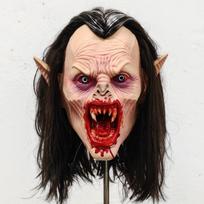 Baisus vampyro Helovino kaukių rinkinys su baltais plaukais, kruvinais burnos, aklas, plikas personažo dantimis, rekvizitas siaubo tematikos vakarėliams