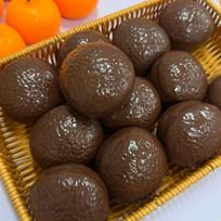 Handmade Crispy Chocolate Stress Ball Fidget Toy Crunchy Squeeze Ball Round Blocks Filled ASMR Anti Stress Toys for Adults Kids black