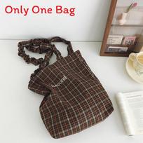 Minimalist Nylon Tote Bag With Top Open Closure And Inner Phone Pocket For Work And Shopping ruda