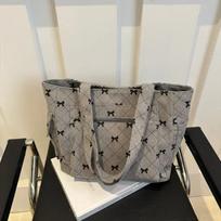 Corduroy Tote Bag Bow Pattern Shoulder Bag Large Capacity Fashion Underarm Commuting Handbags Shopping Bags Eco-friendly Handbag gray