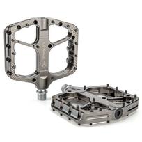 Gewage Graphite Aluminum Platform Bicycle Pedals with Sealed Pins