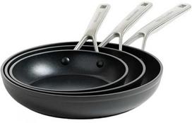 KitchenAid - Kaltinio grūdinto aliuminio keptuvių rinkinys, 3 vnt. - juodos - 20 cm, 24 cm, 28 cm