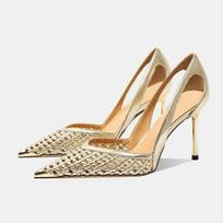 Blizgios moteriškos basutės Madingos smailianosės Seklios Įsispiriamos Ponios Elegantiški Slingback batai Vidutinio kulno bateliai 39 auksas