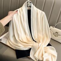 Prabangus šilkinis skara moterims Didelė skara-apklotas Galvos juosta Vienspalvis dizainas Hidžabas Paplūdimio skaros Moteriškas Foulard Echarpe Bandana One Size white