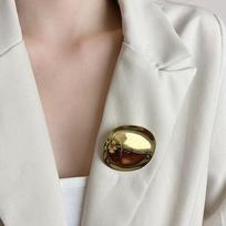 Minimalist Geometric Metal Big Round Brooch Pin Trend Suit Accessories Statement Jewelry for Unisex Men Women gray