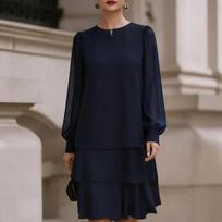 Moteriška su pūstomis rankovėmis ir apvalia iškirpte suknelė elegantiškam laisvalaikiui M tamsiai mėlyna