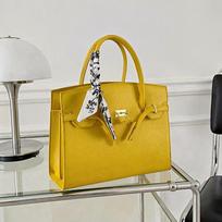 Tote bag, platinum bag, large-capacity shoulder bag, women's commuter, portable mommy bag, enlarged version, Kelly bag, women's bag. yellow