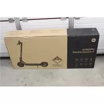 SALE OUT. Xiaomi Electric Scooter 4 EU | Xiaomi Electric Scooter 4 EU | 300 W | 25 km/h | 10 " | 6 month(s) | Black | DEMO, SCRATCHED, MISSING SCREWS