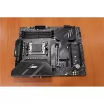 SALE OUT. | MSI MAG X670E TOMAHAWK WIFI | Processor family AMD | Processor socket AM5 | DDR5 | Number of SATA connectors 4 | USED, REFURBISHED, WITHOUT ACCESSORIES AND ORIGINAL PACKAGING, ONLY BACK PANEL INCLUDED