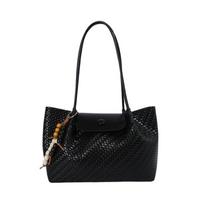 Versatile Women's Knitted Tote Bag 2026 - High-End Fashionable Large Capacity Underarm Shoulder Bag black