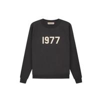 Fear of God Essentials 1977 serijos SS22 apvalios apykaklės megztinis su pūsto logotipo raštu vyriškas megztinis juodas-geležinis FOG-SS22-158 XL black