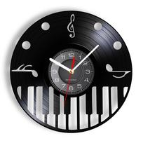 Muzikos instrumentas Fortepijonas Sieninis laikrodis Muzikinės natos Melodija Fortepijonas Natos Vinilo plokštelė Sieninis laikrodis Pianistas Muzikantams Dovana