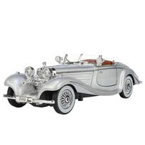 1/24 Mercedes-Benz 500K Klasikinio automobilio lydinio modelis Žaislinis automobilis Lydiniai Metalinis liejinys Garsas ir šviesa Automobilinis žaislas vaikams Transporto priemonė sidabras