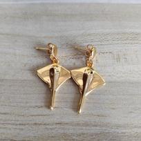 2026 new hot selling creative design devil fish earrings, suitable for casual and fashionable matching juoda