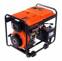 Elektros generatoriai // Vienfaziai generatoriai // \nAgregat prądotwórczy 6kW / 230V KD167\n