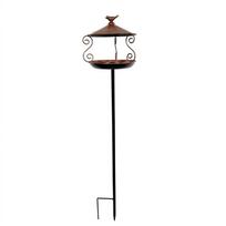 Weatherproof Standing Bird Feeder Large Capacity Retro Style Bird Feeder Tray Iron Art Rust-resistant Wild Feeding Station bronza