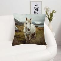 1pc Connemara Pony Decorative Pillowcase - Soft and Comfortable Polyester Short Plush Fabric, Single-sided Print, Does Not Include Pillow Insert. Mult 30X30CM