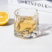 Unikalus viskio stiklas Netaisyklingas Skaidrus stiklas Vyno taurė Gėrimo stiklinės namams Vasaros gėrimų puodelis Virtuvės reikmenys 200ml