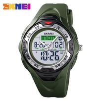 Hot-selling three-time multi-function men's watch, outdoor sports student camouflage electronic watch armijos žalia spalva