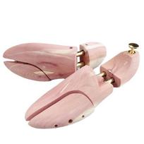 Hot-selling shoe last Solid wood shoe support Men's and women's shoe expander Shaping anti-wrinkle and odor removal Adjustable cedar wood shoe support 45-46 beige