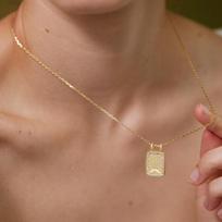 Light Luxury Gold Chain Square Tarot Card Photo Box Necklace Niche Can Be Opened And Closed To Put Photos Commemorative Style Personality brown