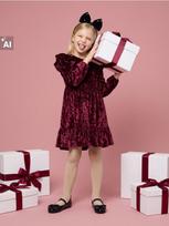Sinsay - Eleganti babydoll suknelė su aksomine apdaila - kaštoninė