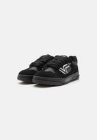 VANS Sportbačiai be auliuko 'Upland' juoda / balta