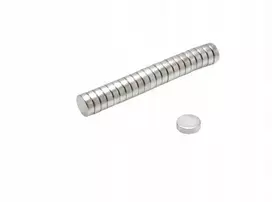 100 vnt. Neodimio magnetai 8x2,5 mm N38 cilindriniai