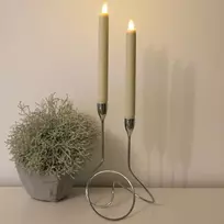 Tronje led žvakės, smailėjančios, 2 vnt., 24 cm, 5 val. laikmatis, dramblio kaulo spalvos, kreminės, dirbtinė žvakė, stalo žvakė, judanti liepsna, nedūžtančios