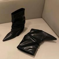 Madingi rudens žiemos klostuoti smailianosiai moteriški čiurnos batai pleištai kulniukai šventiniai prom moteriški batai Botas Mujer 39 black