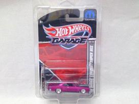 Unopened Hot Wheels DODGE CORONET SUPER BEE GARAGE (SQ2325) '69