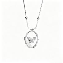 Cross-Border Hot-Selling Butterfly Pet Photo Frame Necklace | Retro Clavicle Chain for Women | Europe and America Style Accessories