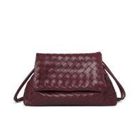 Hot-selling B home new hand-woven sheep pattern messenger bag high-end sense large-capacity commuter handbag shoulder bag women 32*8*20CM vyno raudonos spalvos
