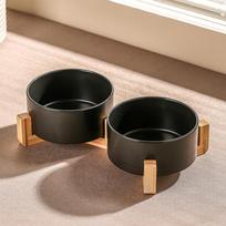 Juodas Keraminis Apsiverčiantis Katės ir Šuns Maisto/Vandens Dubenėlis Matte Black Bowl + Double Cross Bamboo Stand