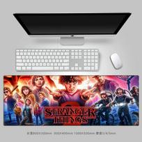 Aukštos kokybės StrangerThings odinis pelės kilimėlis Kompiuterio klaviatūros kilimėlis Didelis dydis Stalo Neslystantis Vandeniui atsparus Pa Dkreatyvus Amerikietiškos TV serijos aksesuaras 60x30cm white