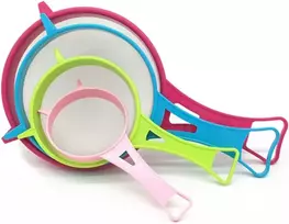 Latrat 4 dalių plastikinis miltų sietelis ir smulkaus maisto sietelių rinkinys, smulkaus tinklelio sieteliai su plastikine rankena arbatai, ryžiams, vaisiams, daržovėms, virtuvės įrankiai