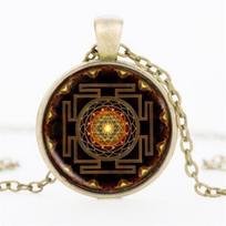 Pendant Sacred Sri Lankan Yantra Time Vintage Necklace 50CM beige