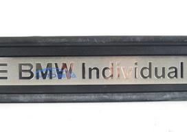 NAUJAS ORIGINALUS BMW 3 SERIJOS E92 E93 BMW INDIVIDUAL DURŲ SLENKSTIS DEŠINĖ 8046480