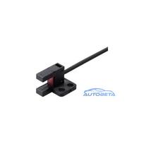 Panasonic PM-F45-P dakšveida fotoelektriskais sensors, F-tips, 5-24 V DC, gaišs / tumšs pārslēgšana